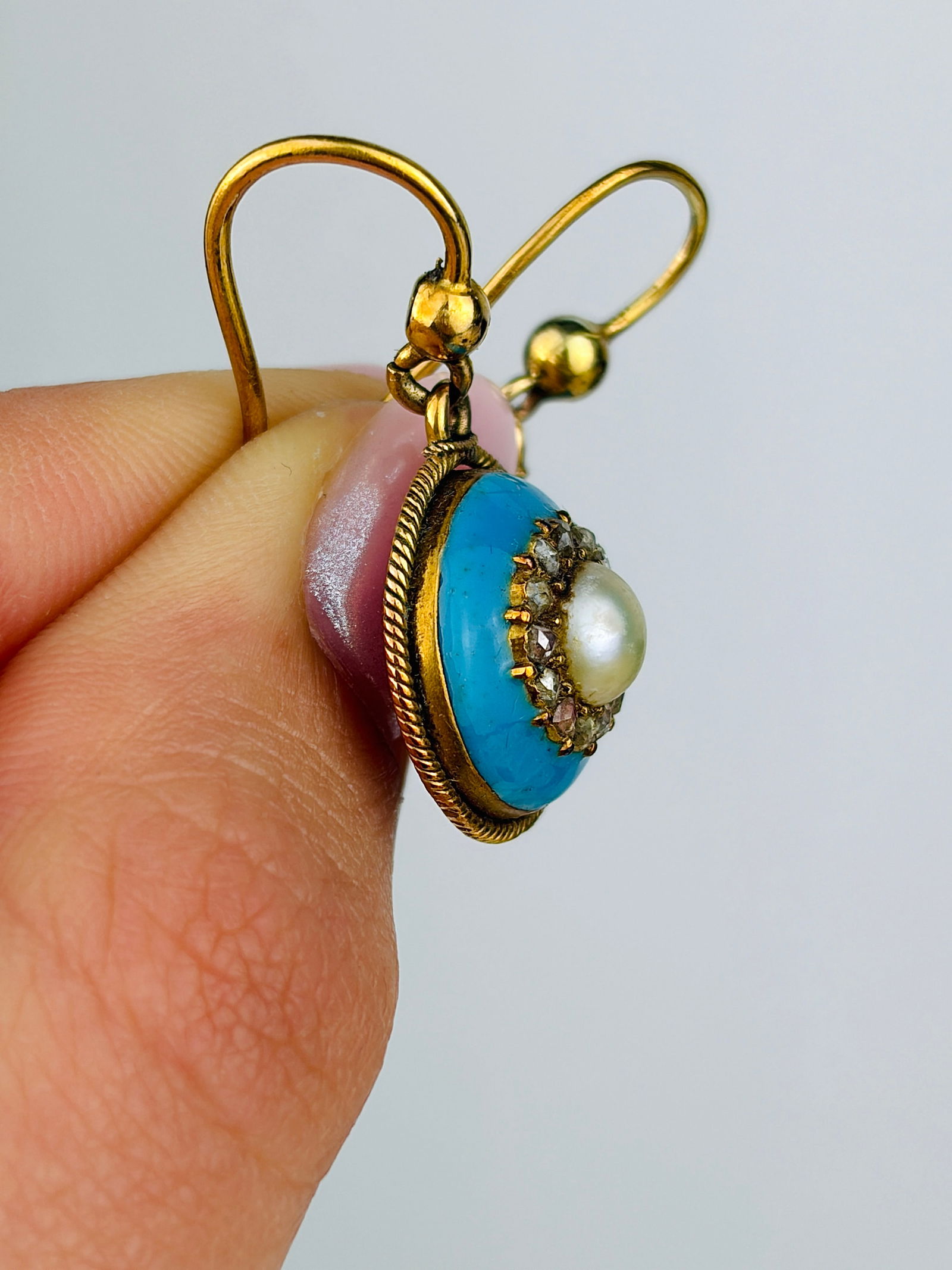 Antique Gold Enamel, Pearl and Rose Cut Diamond Earrings in Antique Box in 9ct Gold - 2