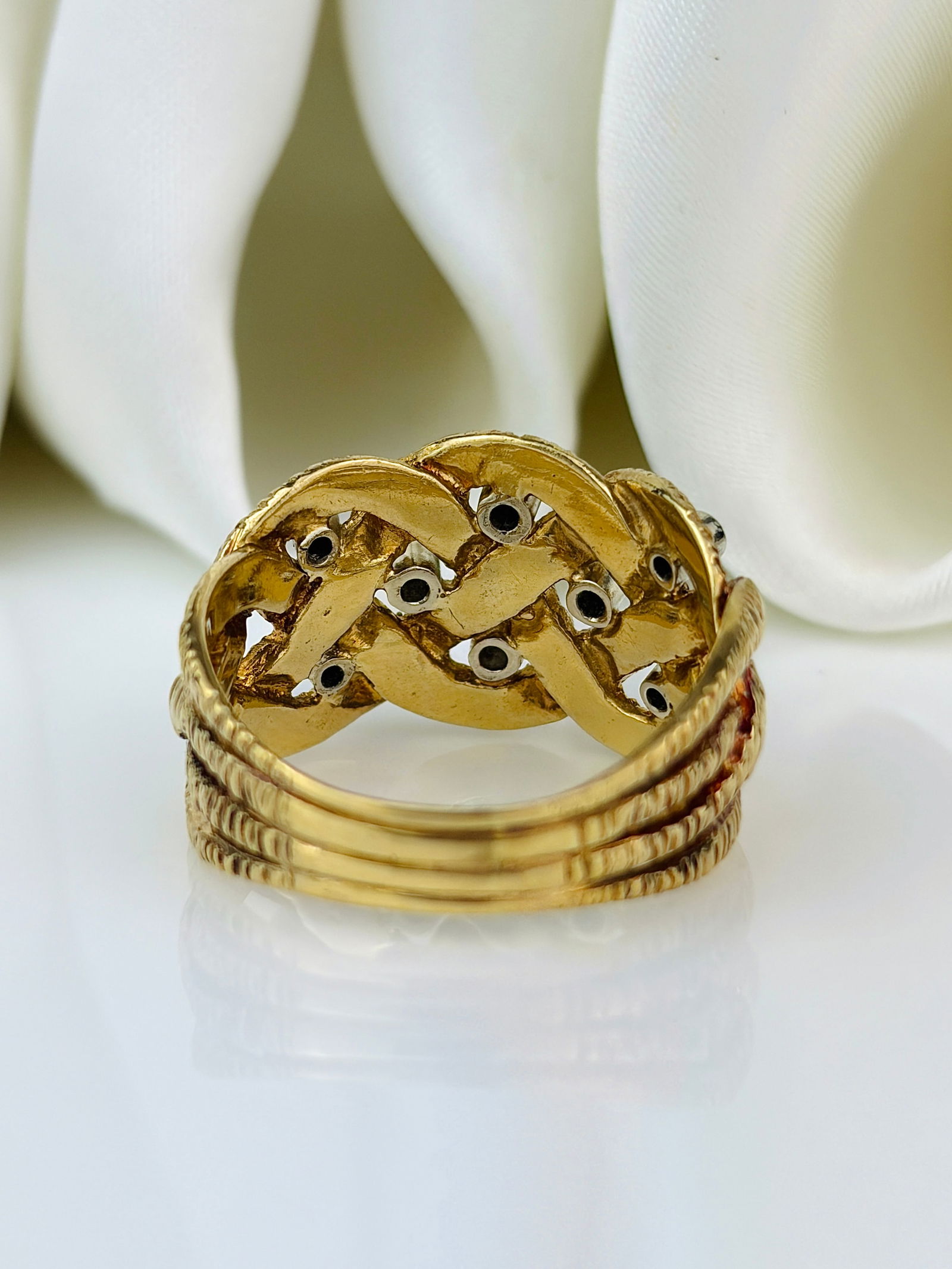 Vintage C.1973 Wide Crop & Farr Diamond and 18 Carat Gold Band Ring - 3