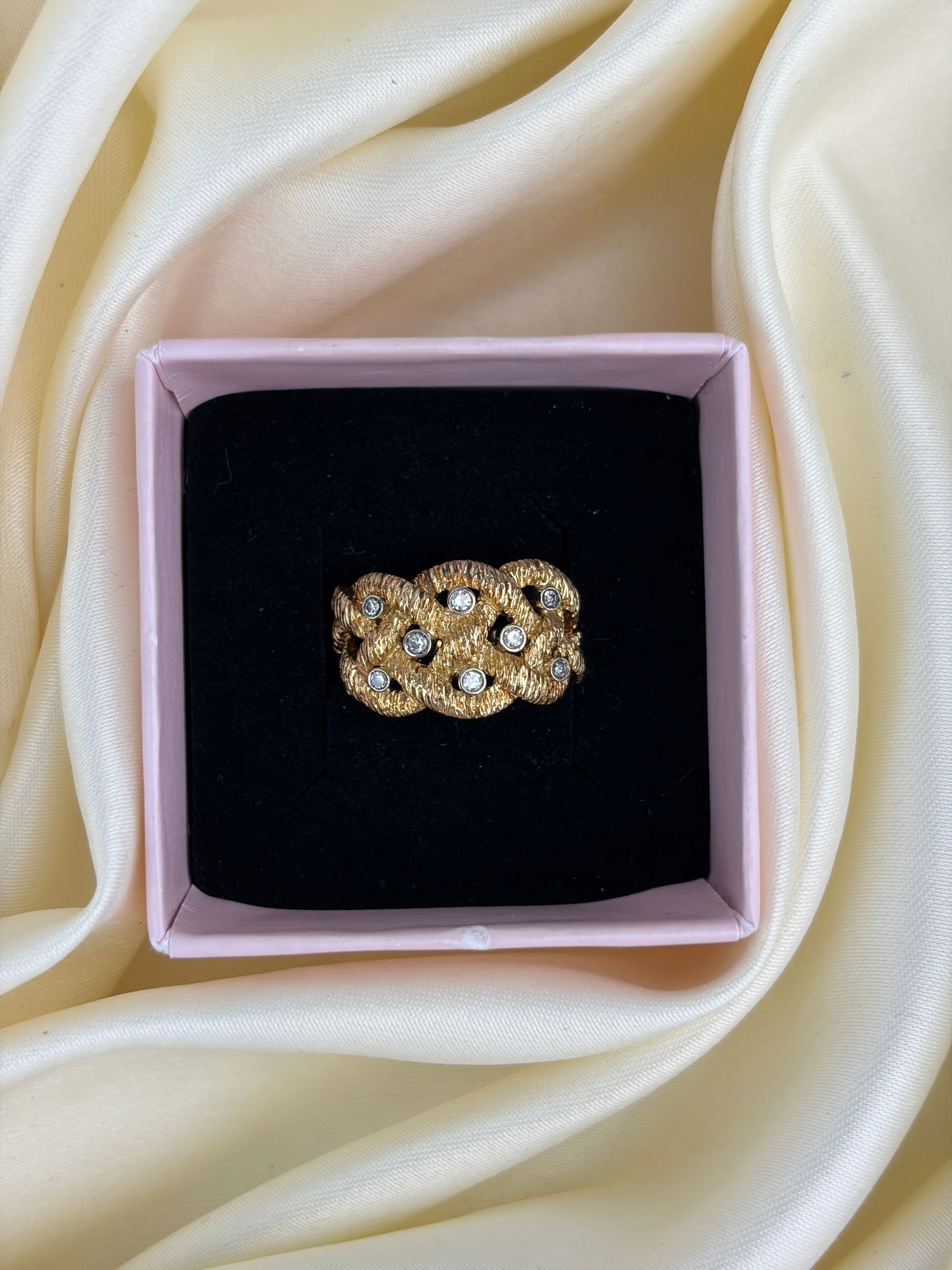 Vintage C.1973 Wide Crop & Farr Diamond and 18 Carat Gold Band Ring - 7