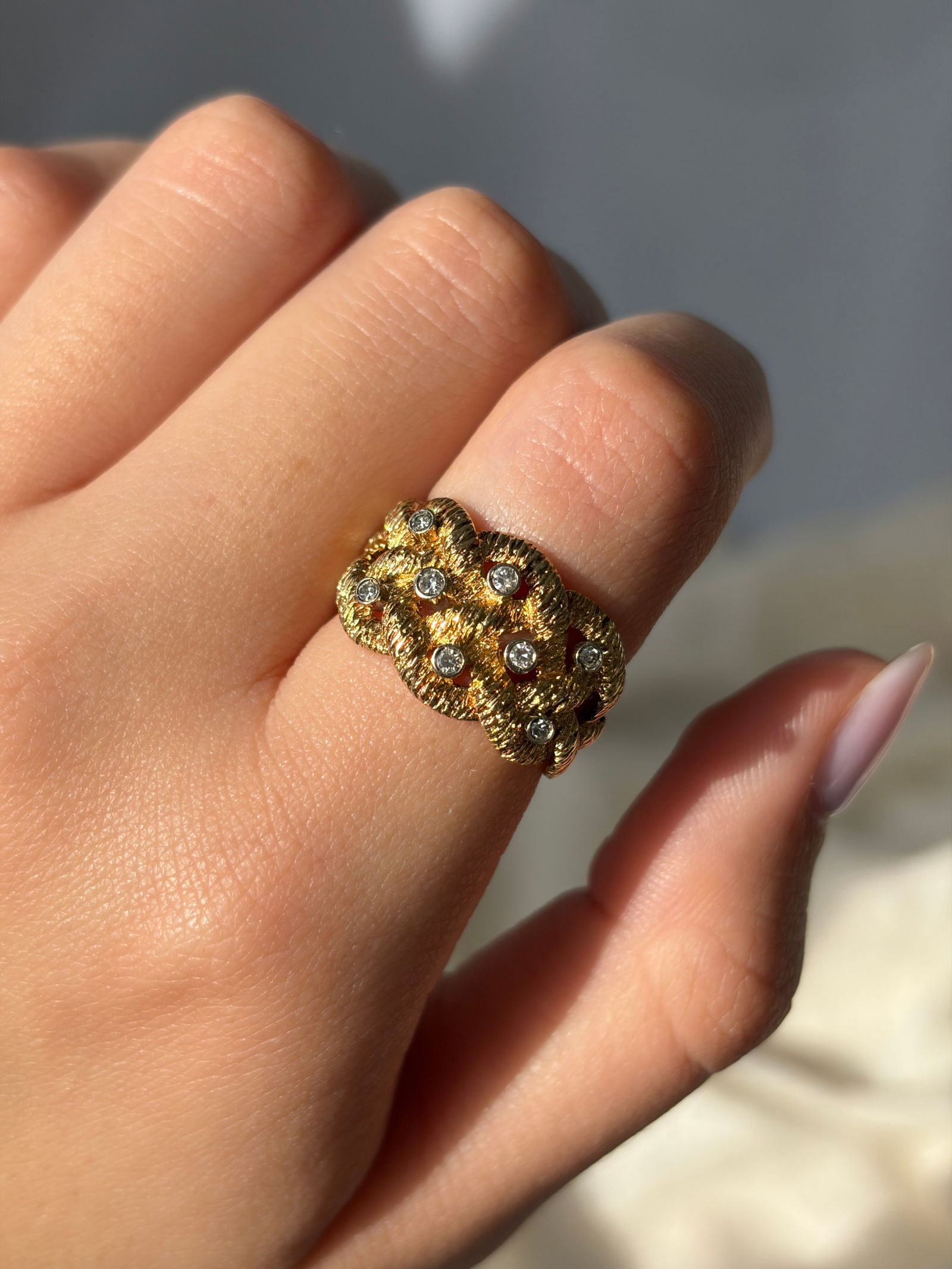 Vintage C.1973 Wide Crop & Farr Diamond and 18 Carat Gold Band Ring - 9