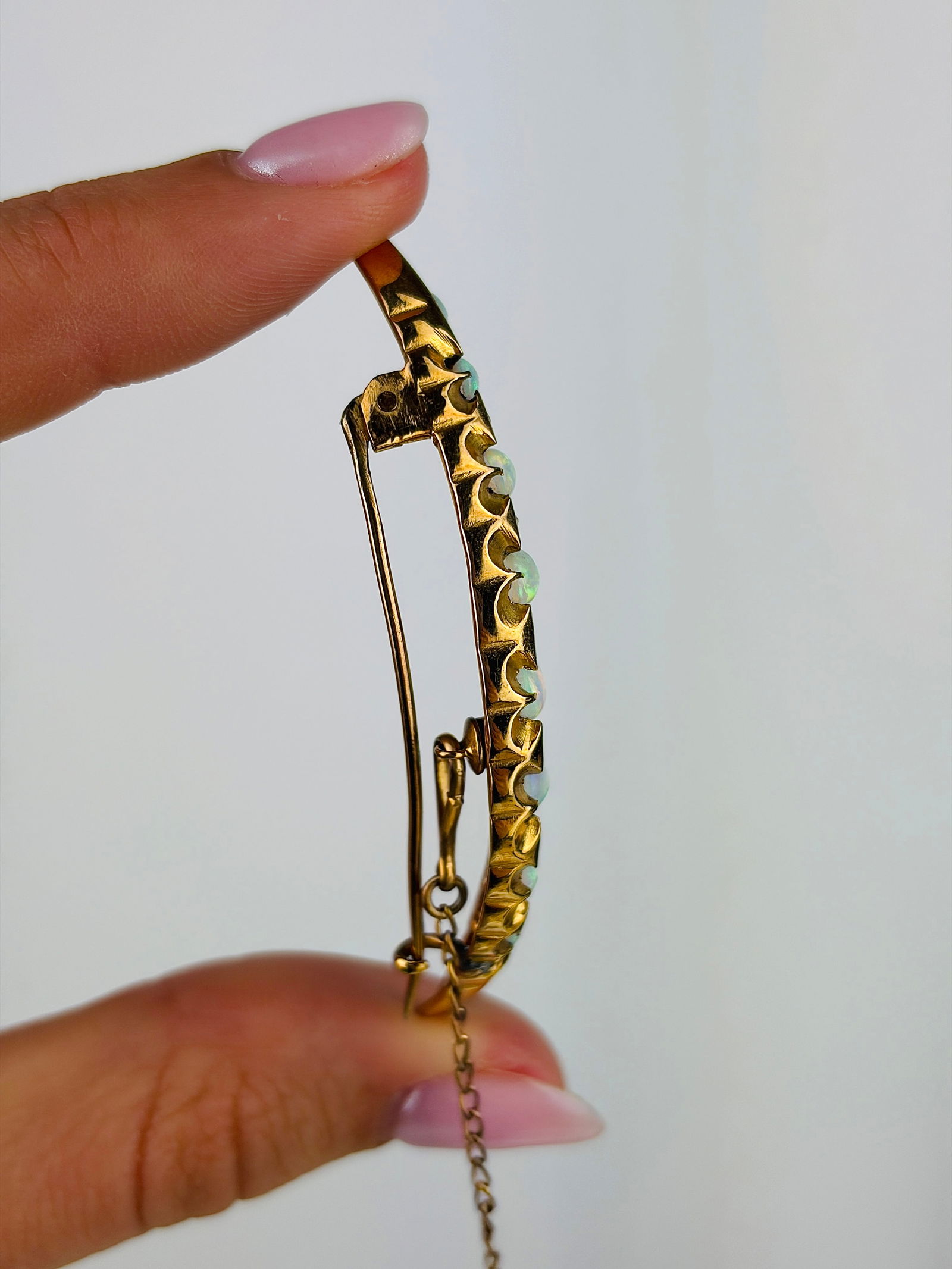 Vintage Large Opal and Diamond 15ct Gold Crescent Brooch - 2