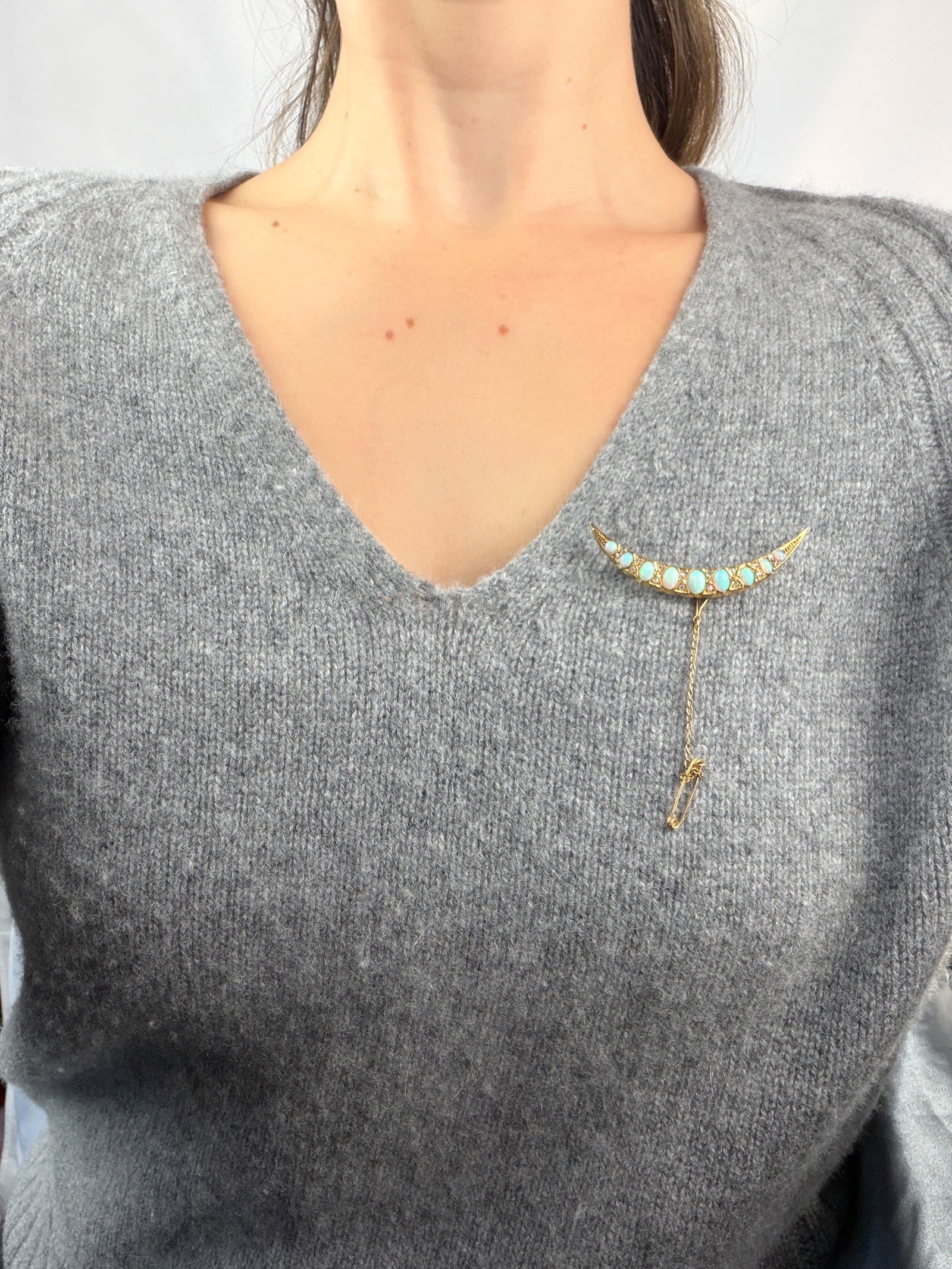 Vintage Large Opal and Diamond 15ct Gold Crescent Brooch - 8