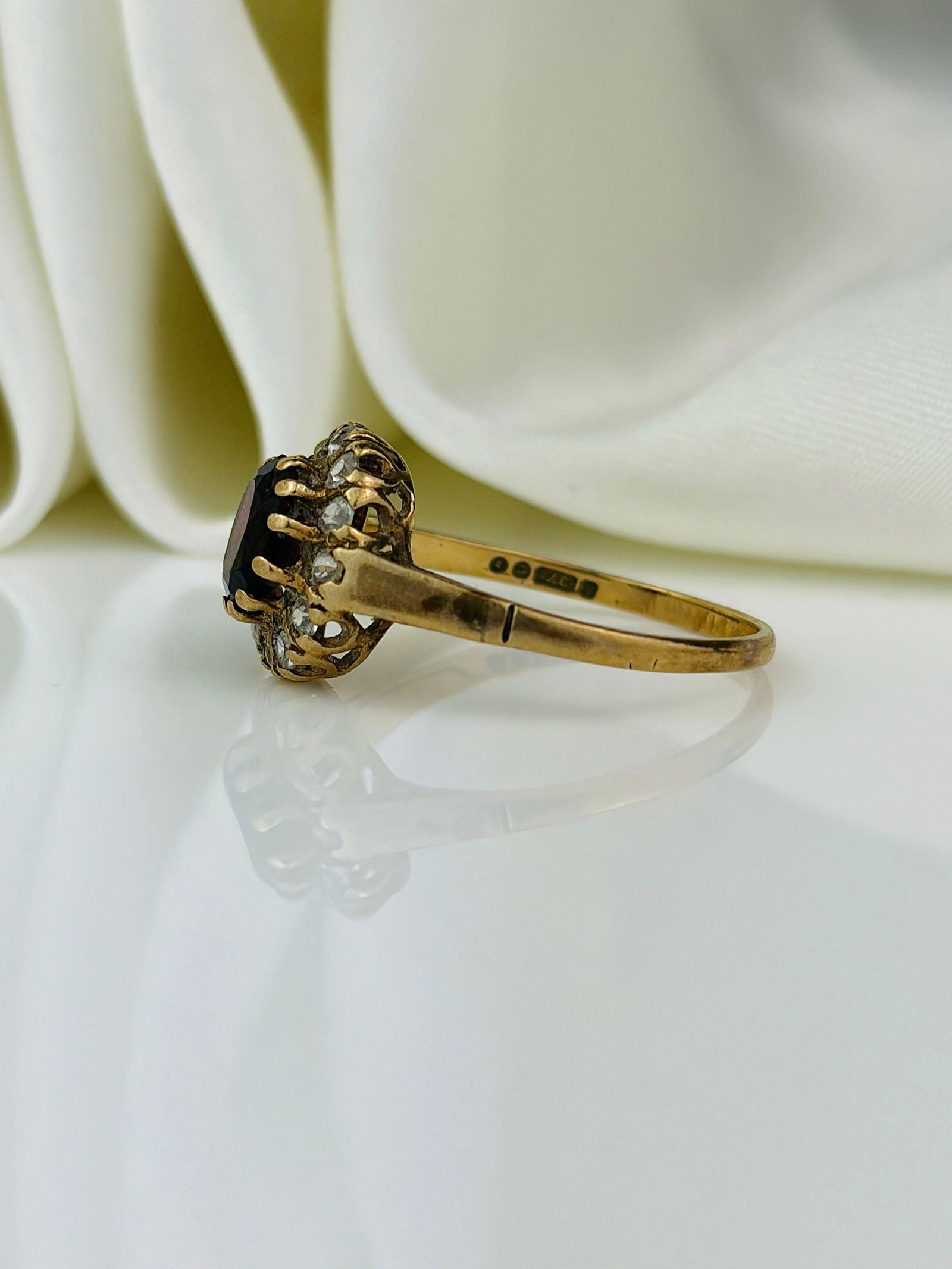 vintage 9ct gold stone set cluster ring - 2