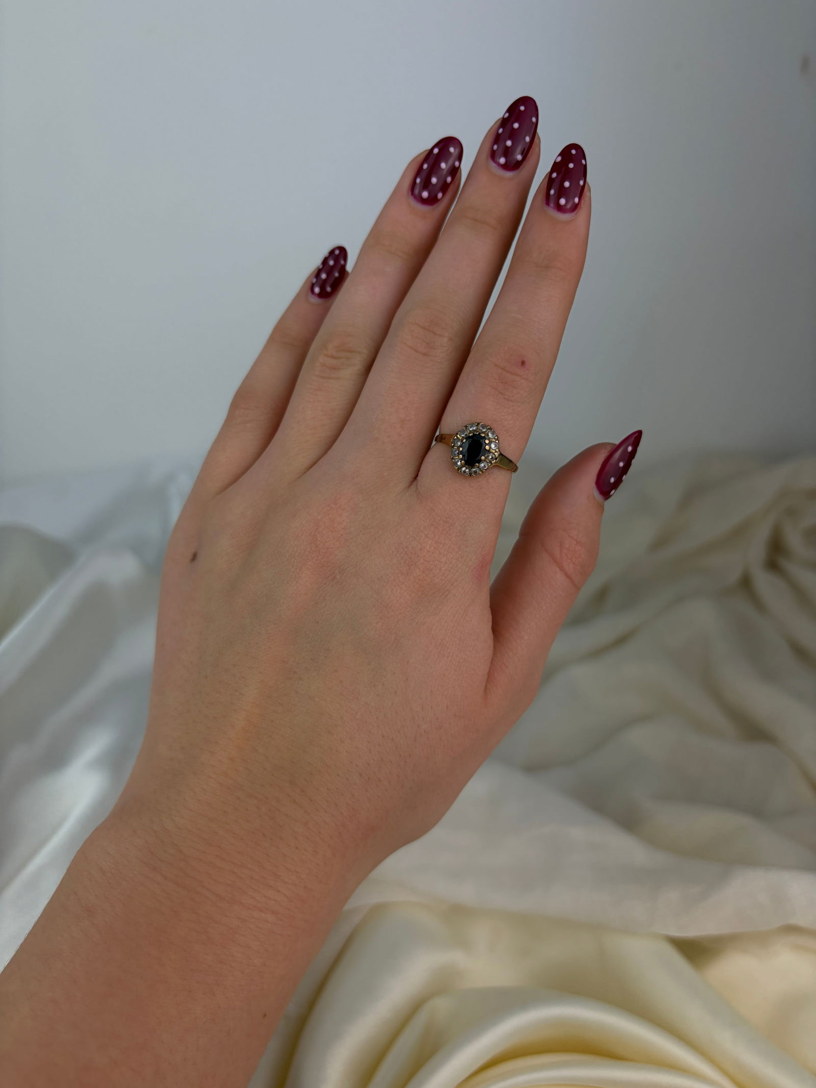 vintage 9ct gold stone set cluster ring - 7