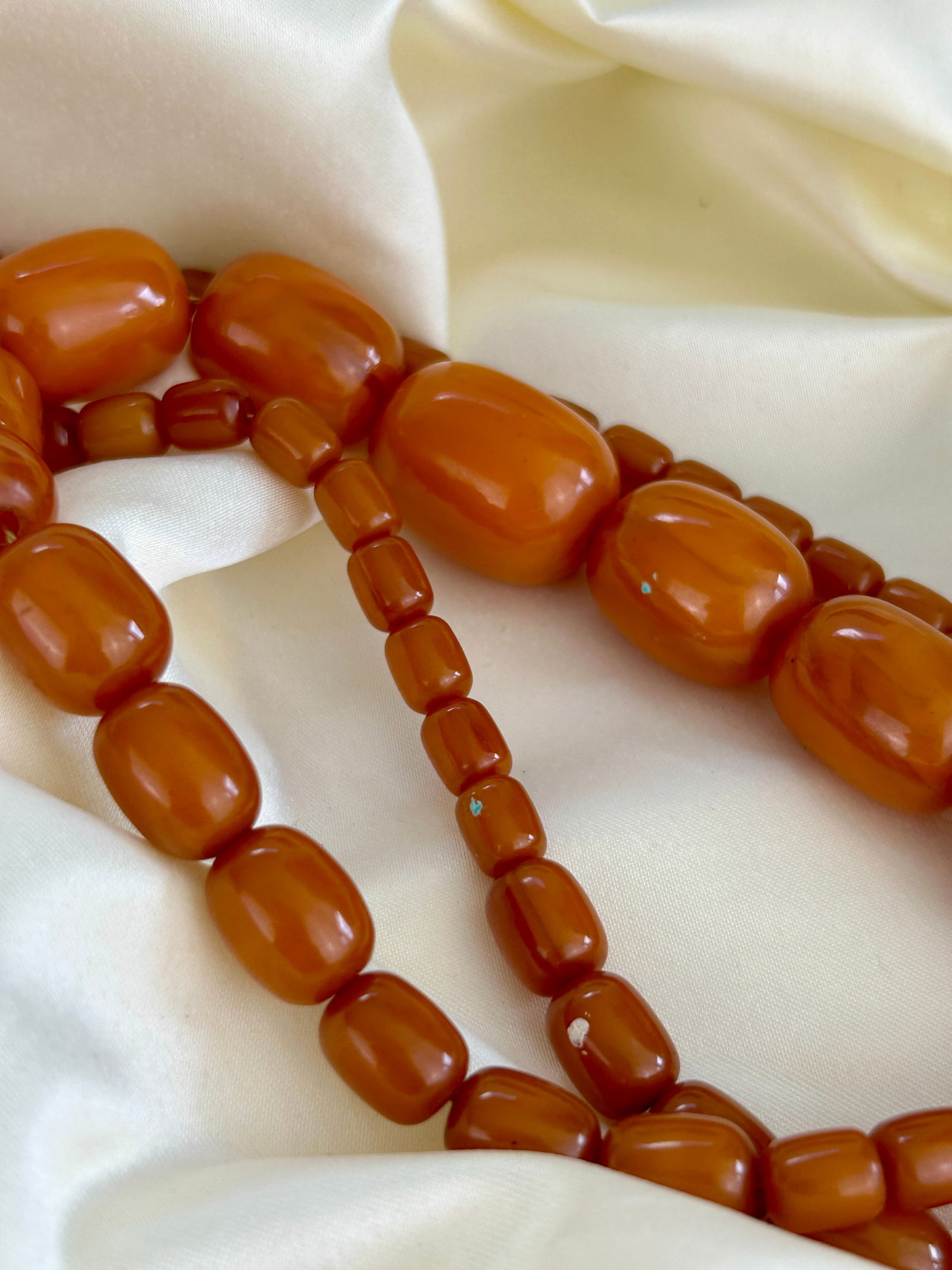 Amber/Bakelite Bead Necklace - 4