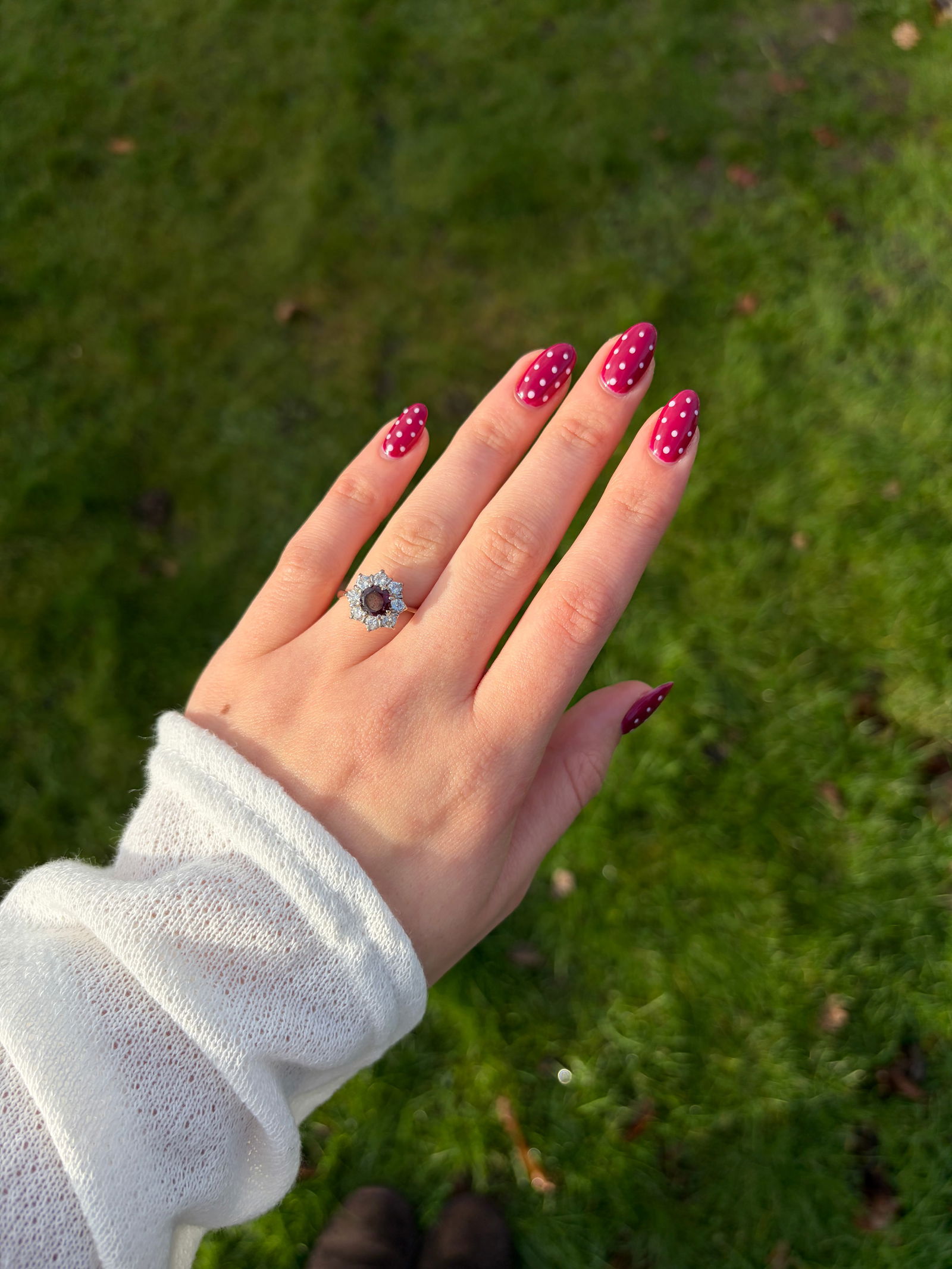 Chunky 18ct White Gold Diamond and Tourmaline Flower Ring - 11