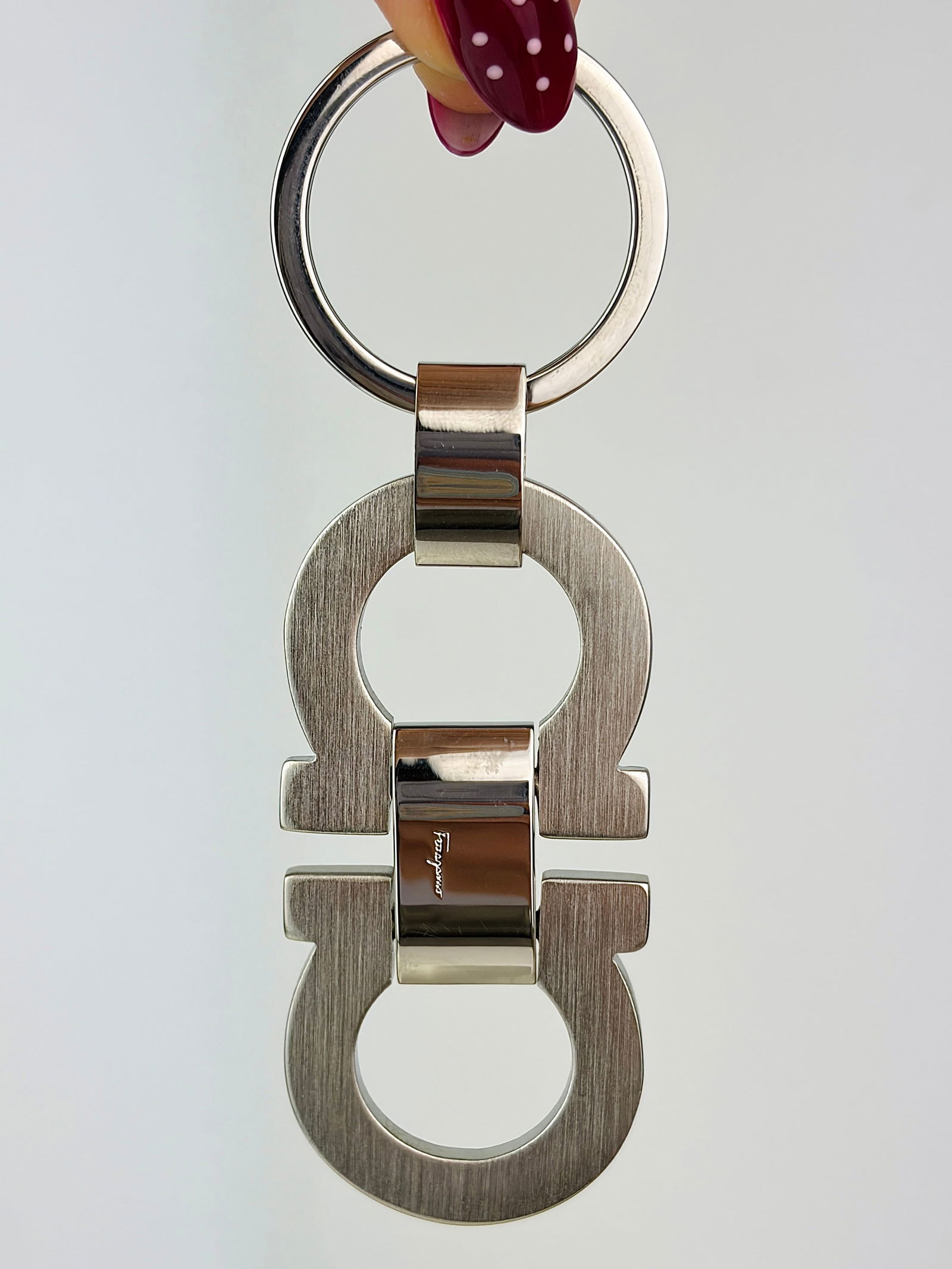 boxed salvatore Ferragamo keyring - 3