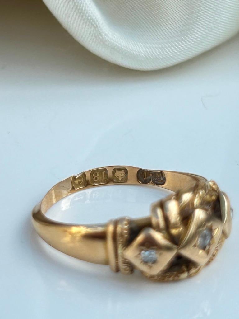 18ct Yellow Gold Diamond 3 Stone Chunky Twist Ring - 6