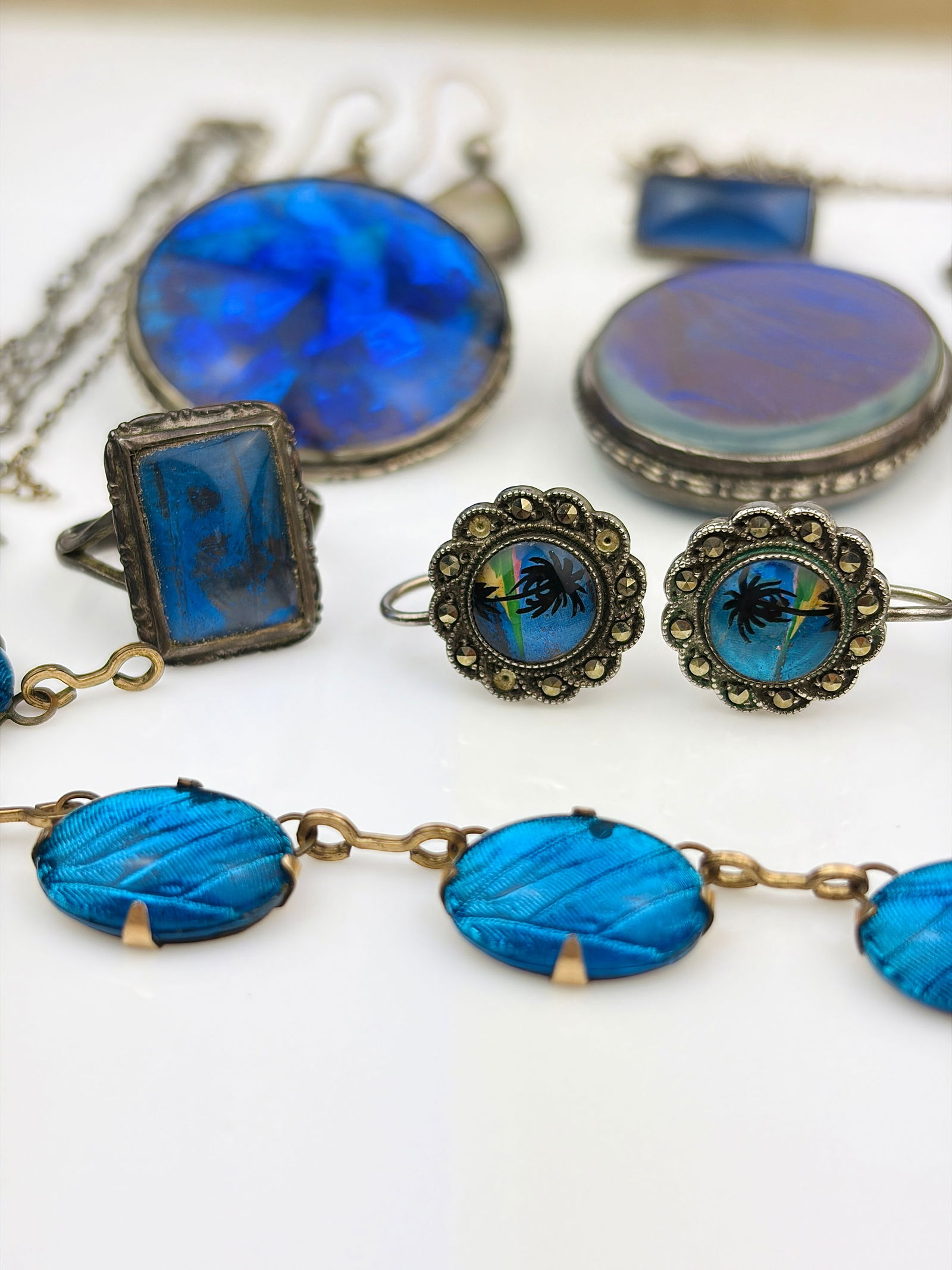 Large Mixed Lot of Silver and Rolled Gold Butterfly Winged Jewellery - 3