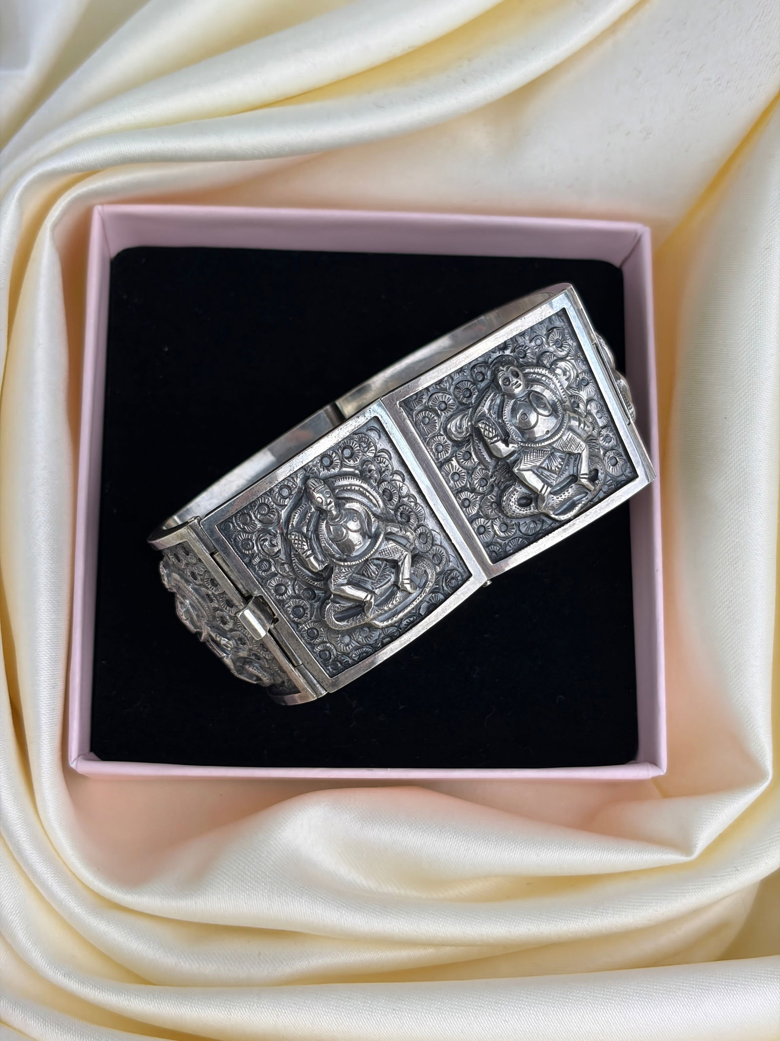 unusual chunky silver bangle bracelet - 7