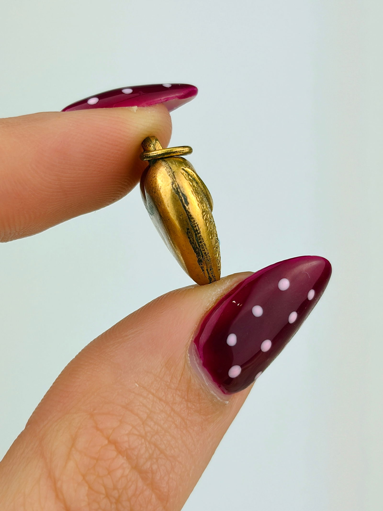 antique yellow metal turquoise turquoise heart pendant - 4