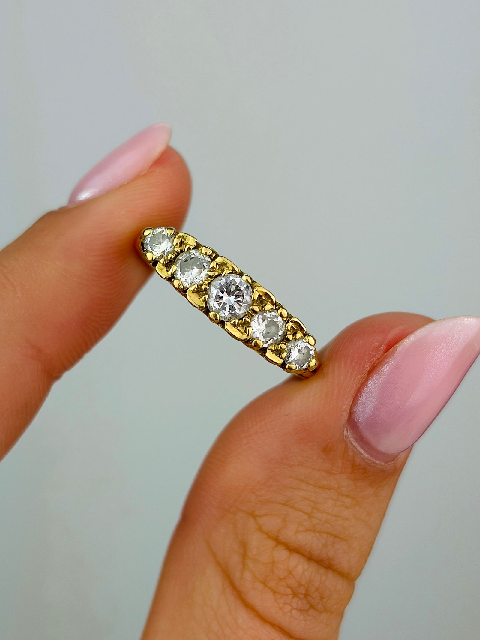 Chunky Antique 18ct Yellow Gold Diamond 5 Stone Ring with Diamond Points - 6