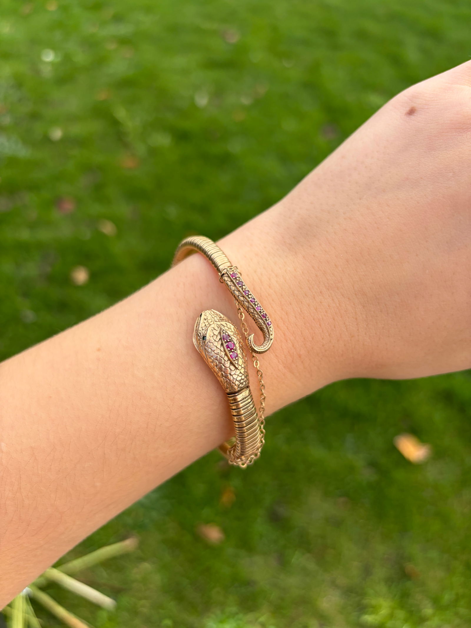 Vintage 9ct Gold Ruby encrusted Snake Bangle / Bracelet with emerald eyes - 9