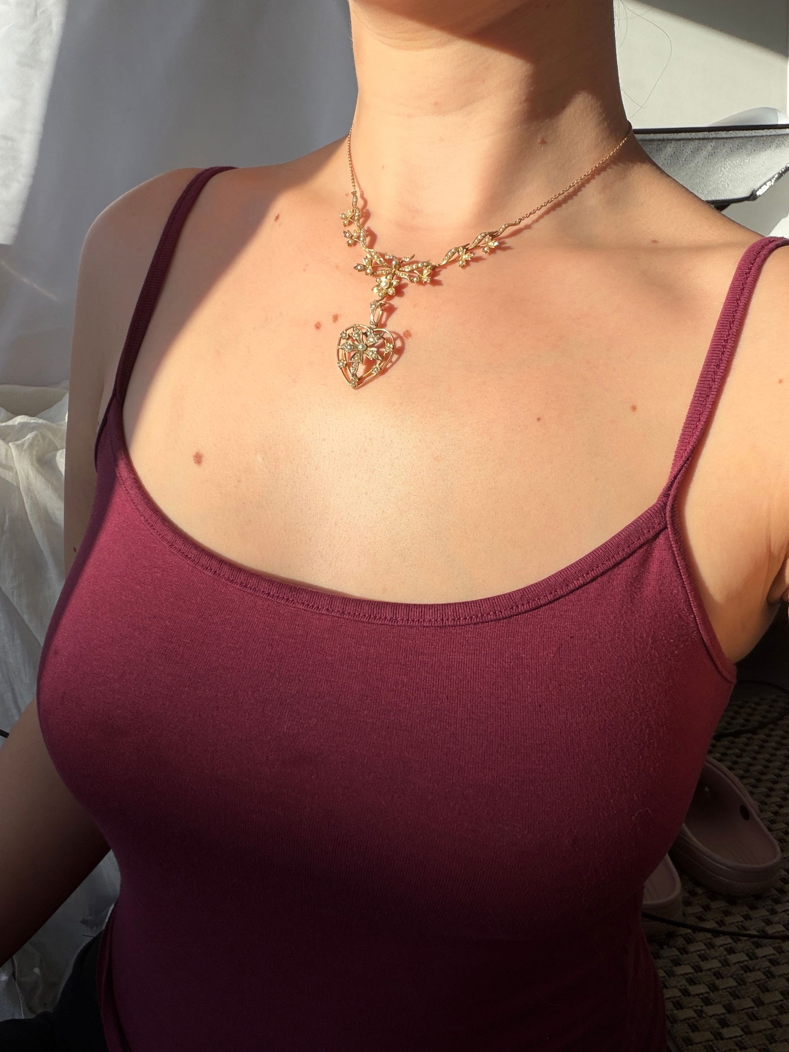 Antique 15ct Yellow Gold Pearl Necklace and Heart Pendant in fitted box - 10