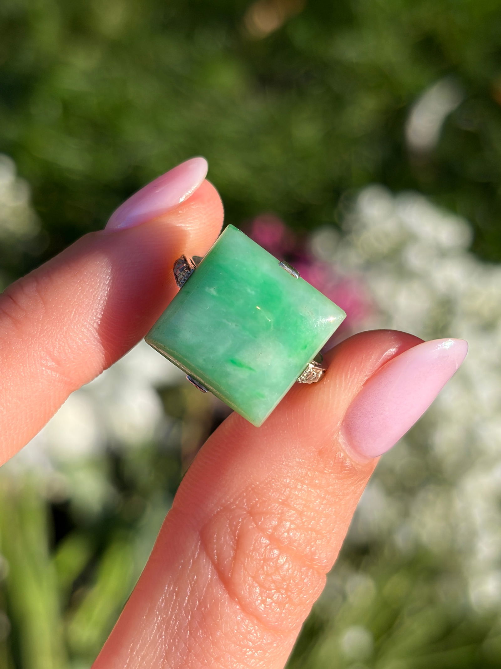 c.1920 Jade, Rose Cut Diamond and 18 Carat White Gold Ring - 10