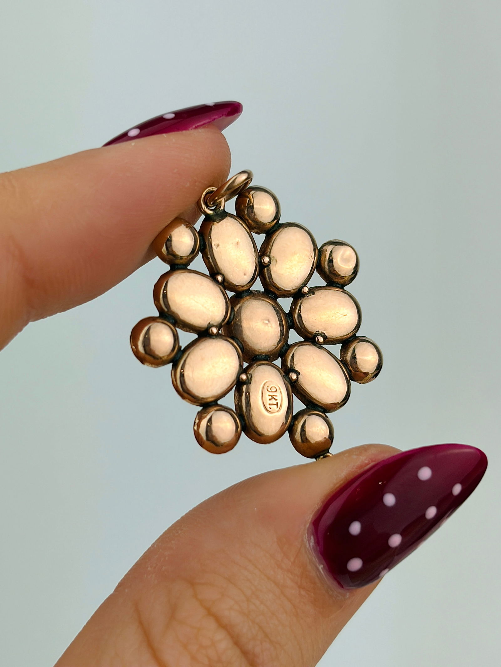 Antique Flat Cut Garnet 9ct Gold Pendant - 4