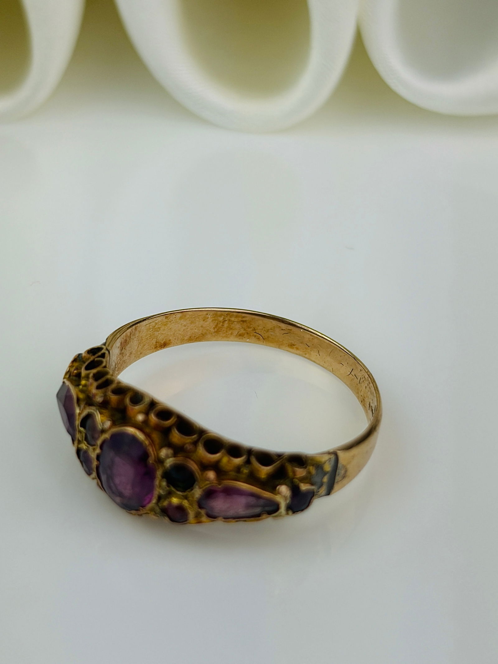 sweet antique 9ct gold gemset ring - 4