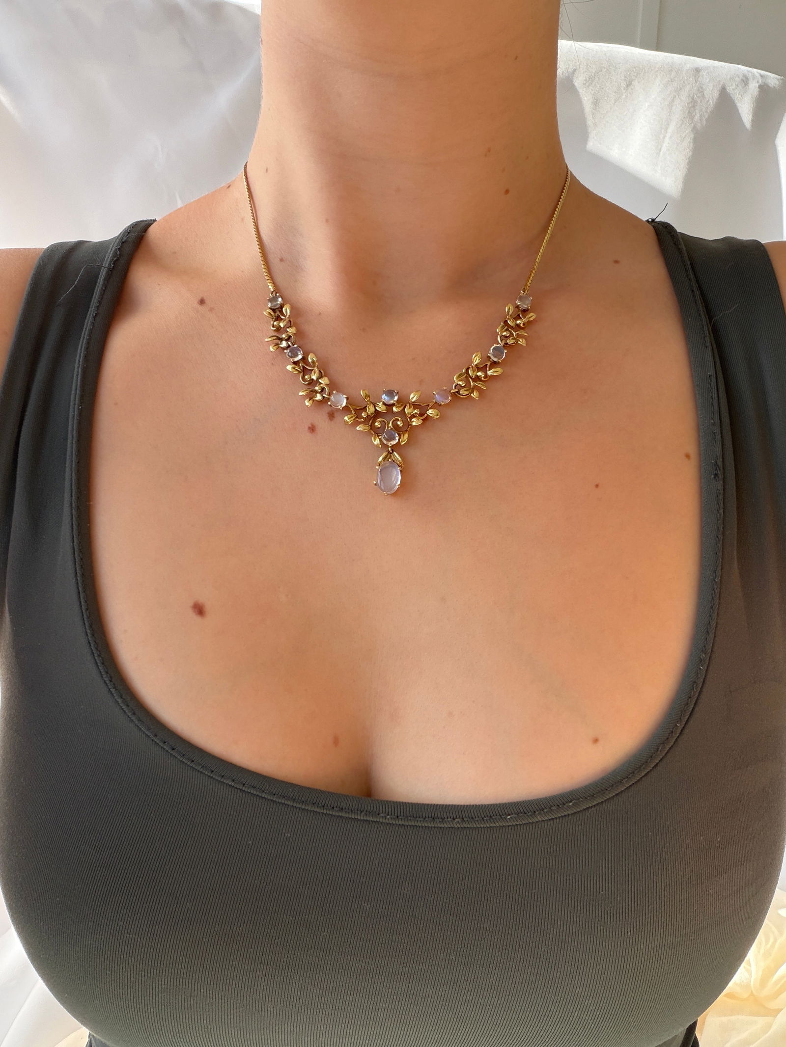Vintage 9ct Gold Moonstone Drop Necklace - 6