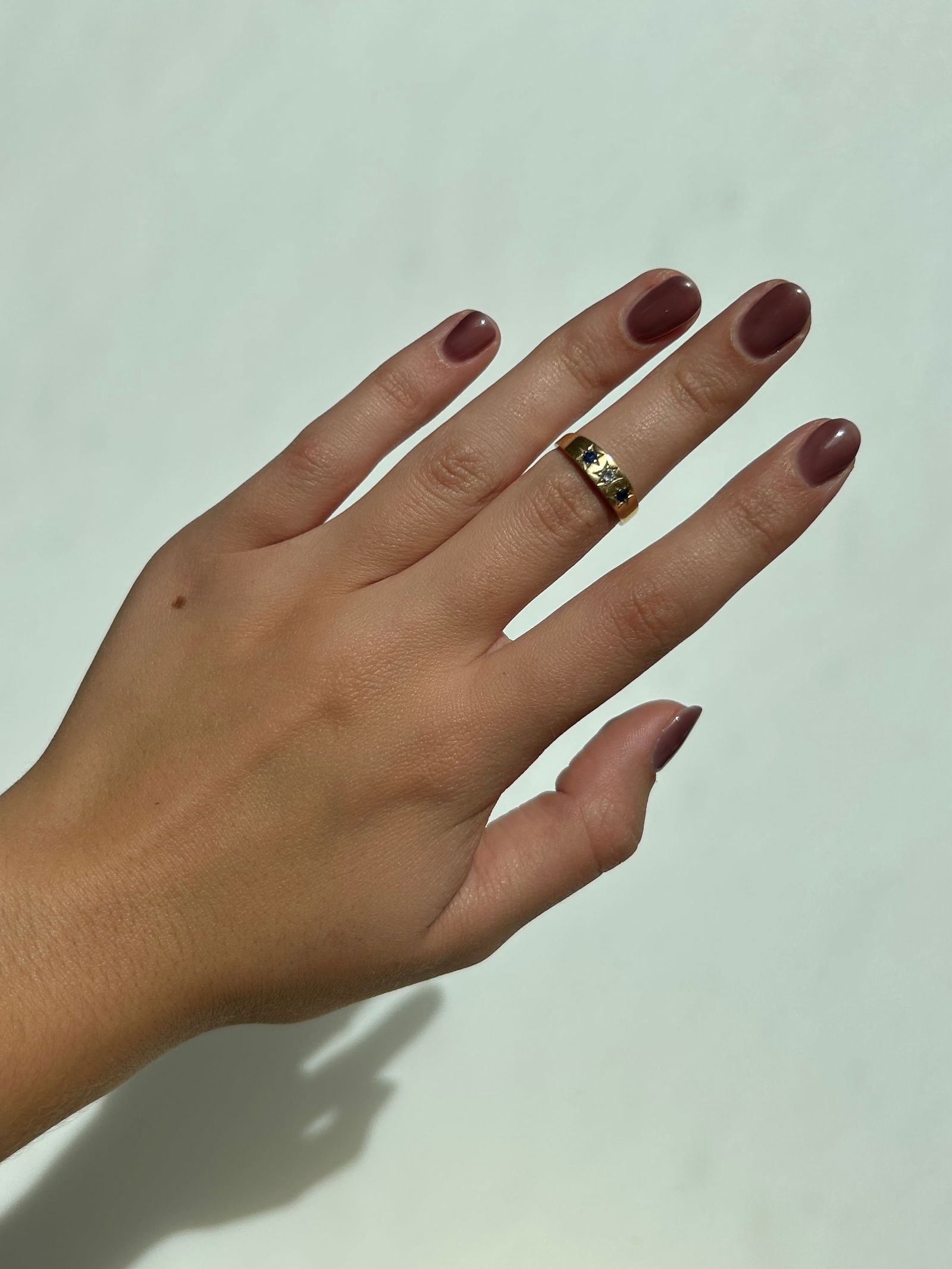 Antique 18ct Yellow Gold Sapphire and Diamond 3 Stone Star Ring - 8