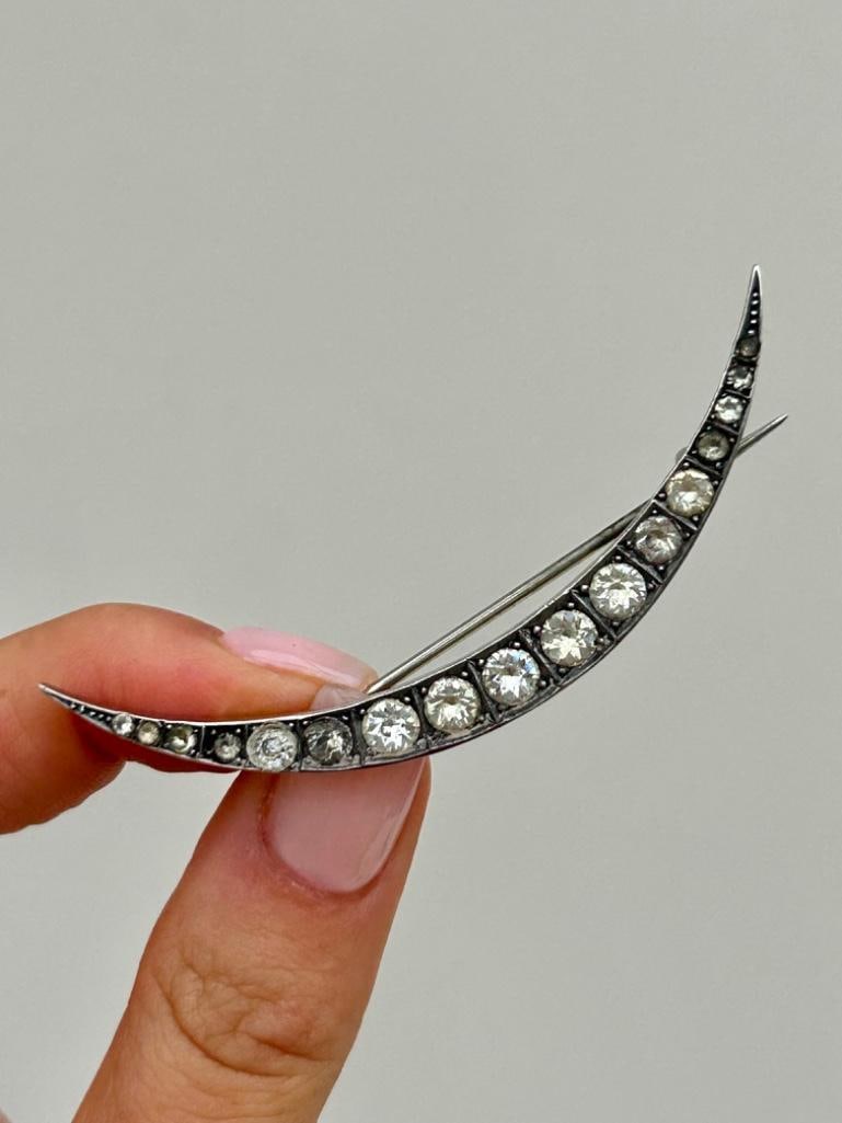 Antique Silver Paste Crescent Brooch - 3