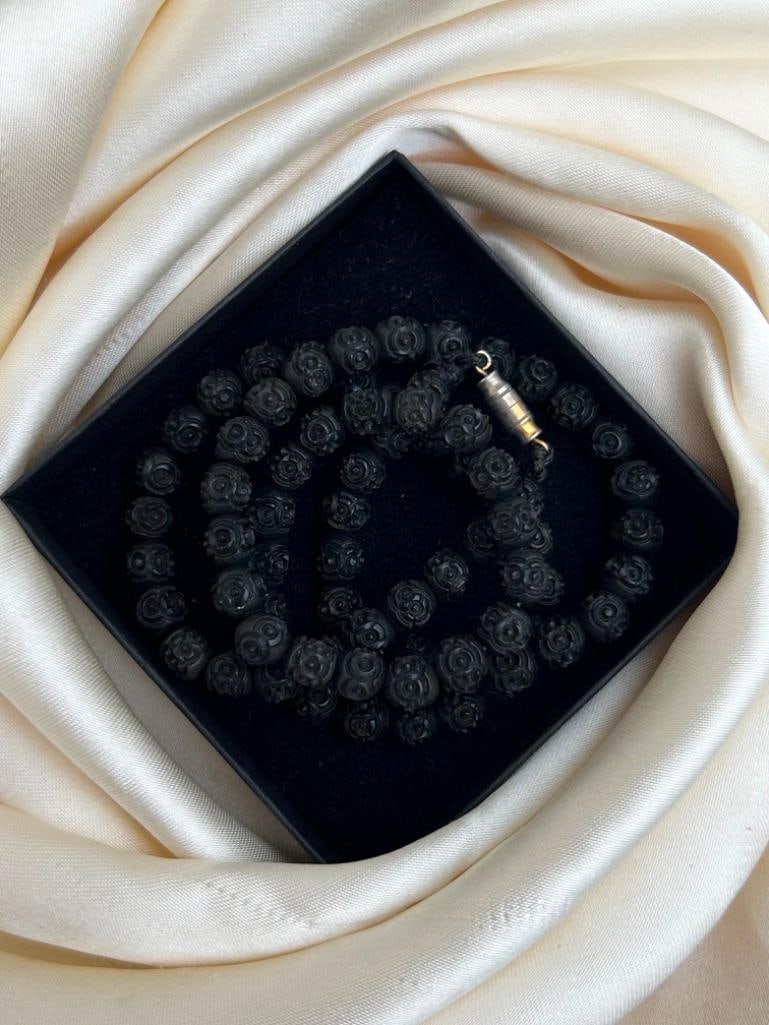 Antique Carved Roses Necklace - 5