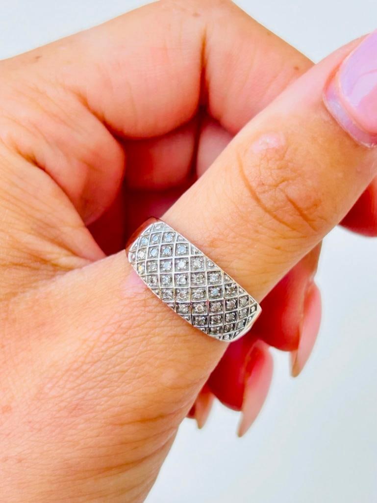 Sweet 9ct Yellow Gold and Diamond Wide Band Ring - 3