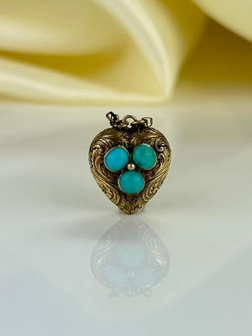 Antique Yellow Gold Turquoise Heart Locket Back Pendant - 2