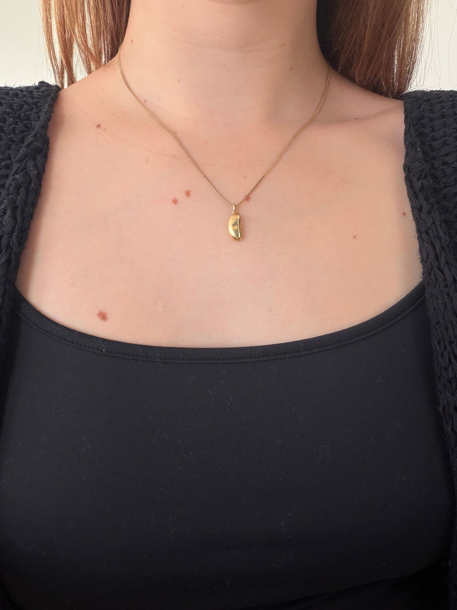 ANTIQUE 9CT GOLD LUCKY BEAN KIDNEY BEAN CHARM / PENDANT - 5