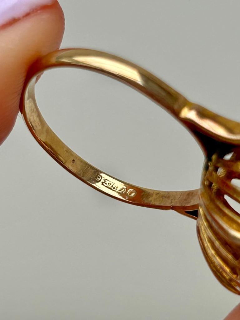 Large Amethyst and Pearl 9ct Dress Ring - 8