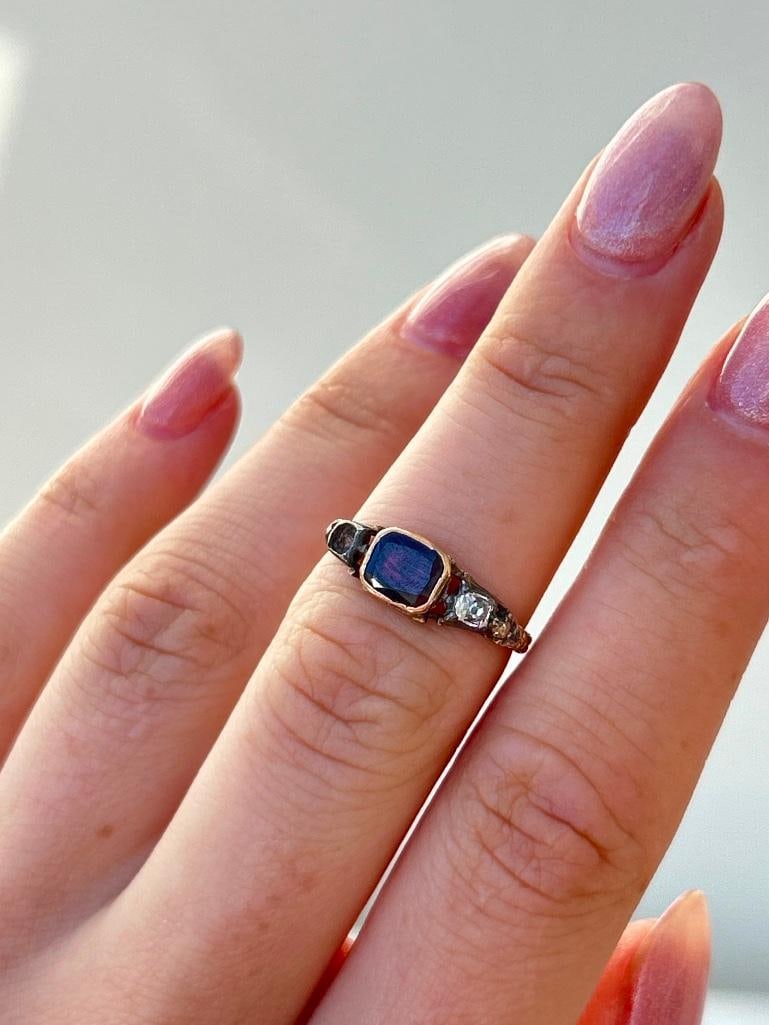 Georgian Era Gold Flat Cut Garnet Ring - 4