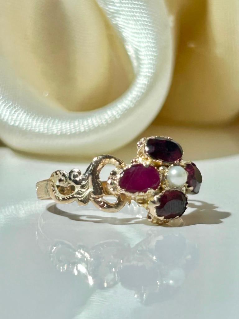 Antique 9ct Gold Garnet and Pearl Flower Ring - 2
