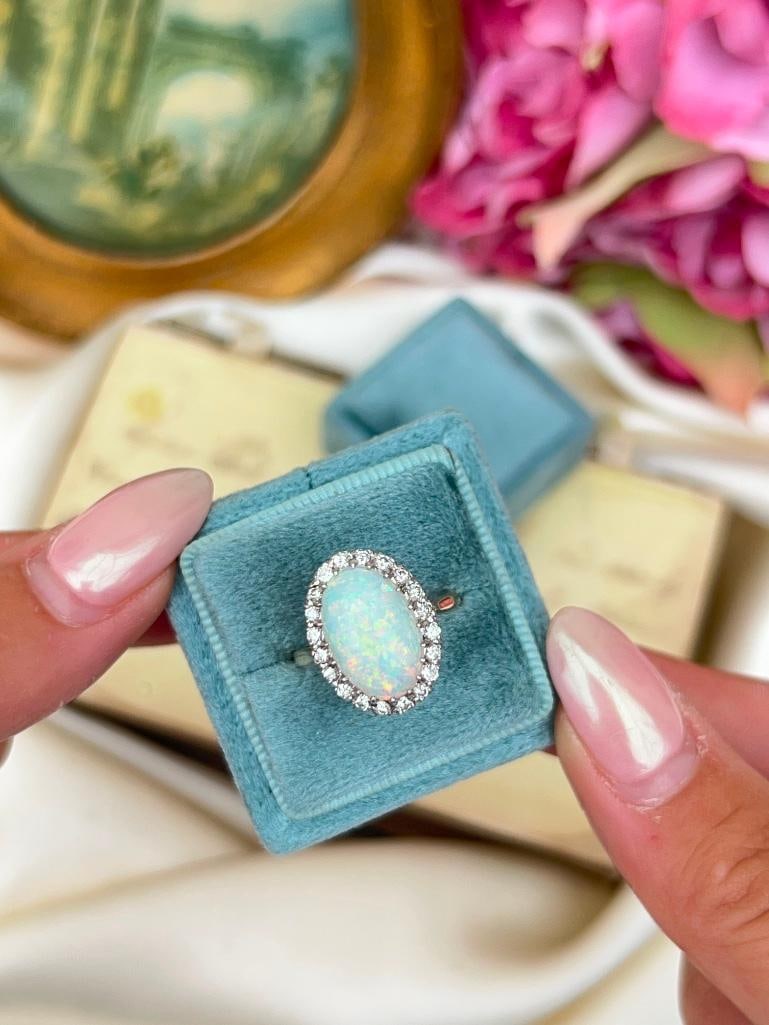 Huge opal and diamond 18ct gold ring - 4