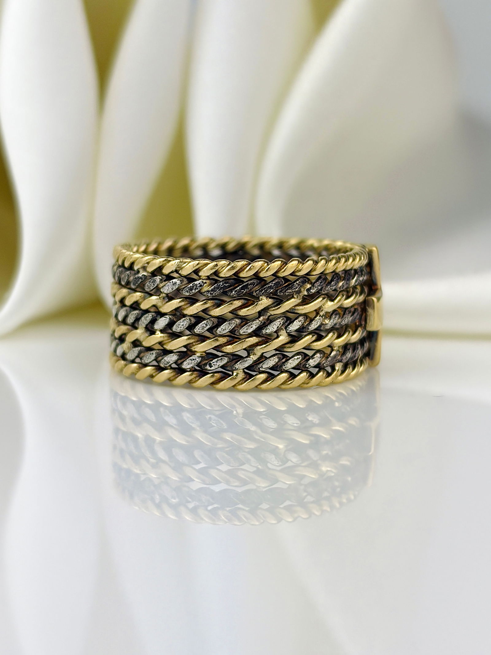 HELEN NEWMAN 18CT GOLD AND WHITE METAL LAYERED TWIST RING - 2