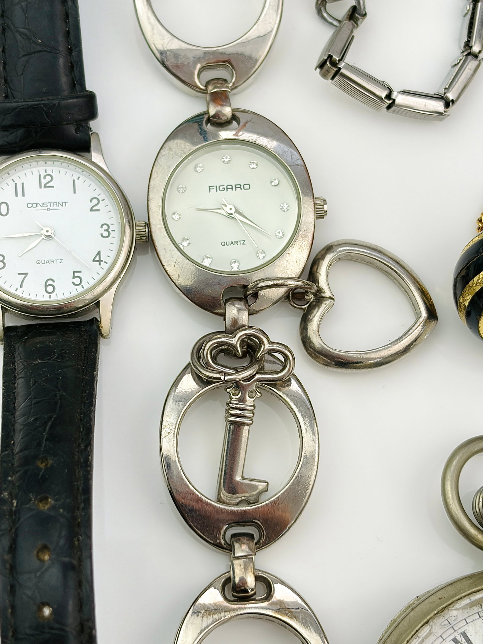VINTAGE MIXED LOT OF WATCHES AND POCKET WATCH - 3