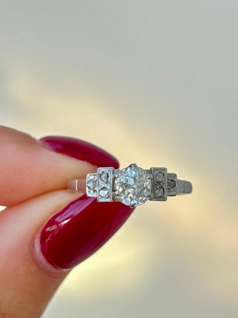 Outstanding Chunky Old Mine Cut Diamond Engagement Style Ring - 5