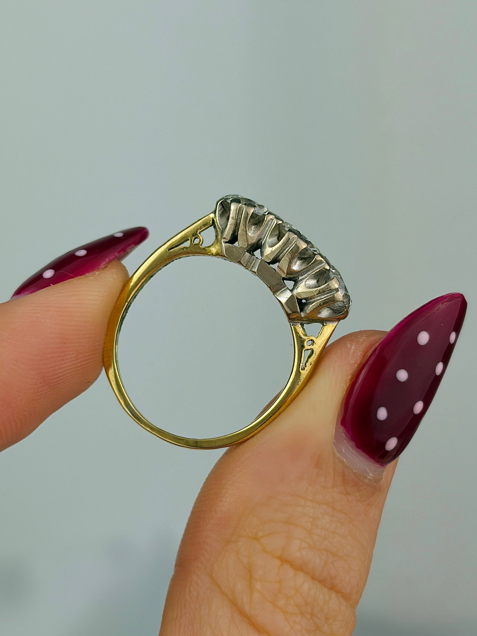 VINTAGE 18CT YELLOW GOLD 1.70CT DIAMOND 3 STONE RING - 6