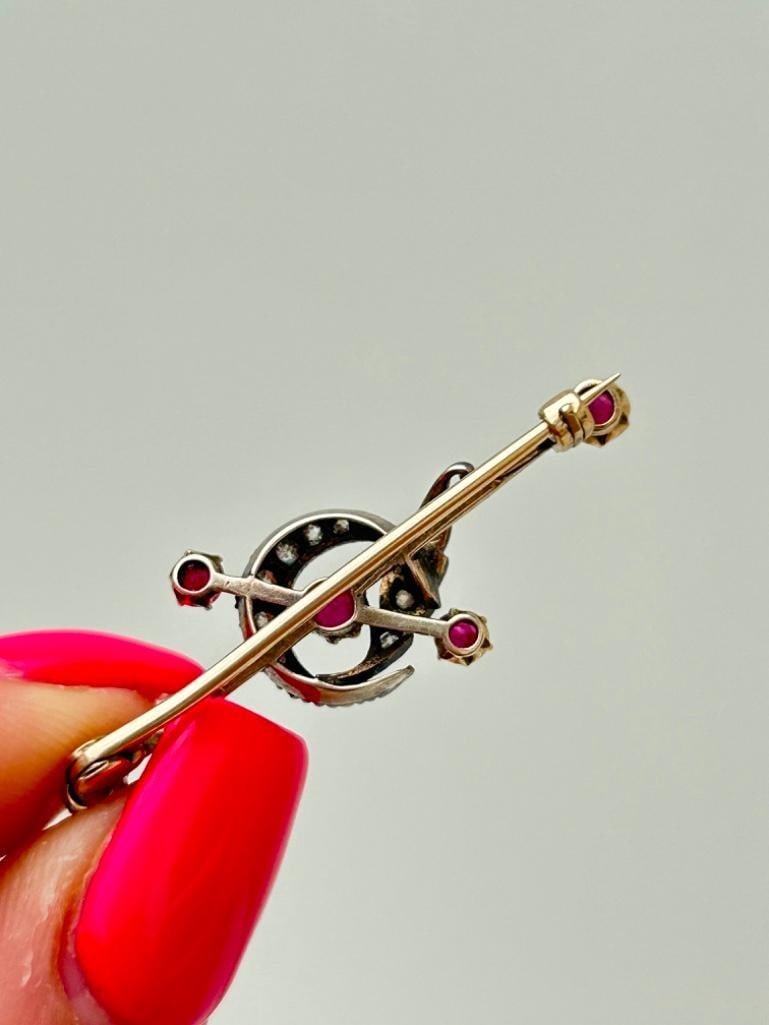 Antique Ruby and Diamond Gold Crescent Bar Brooch - 4