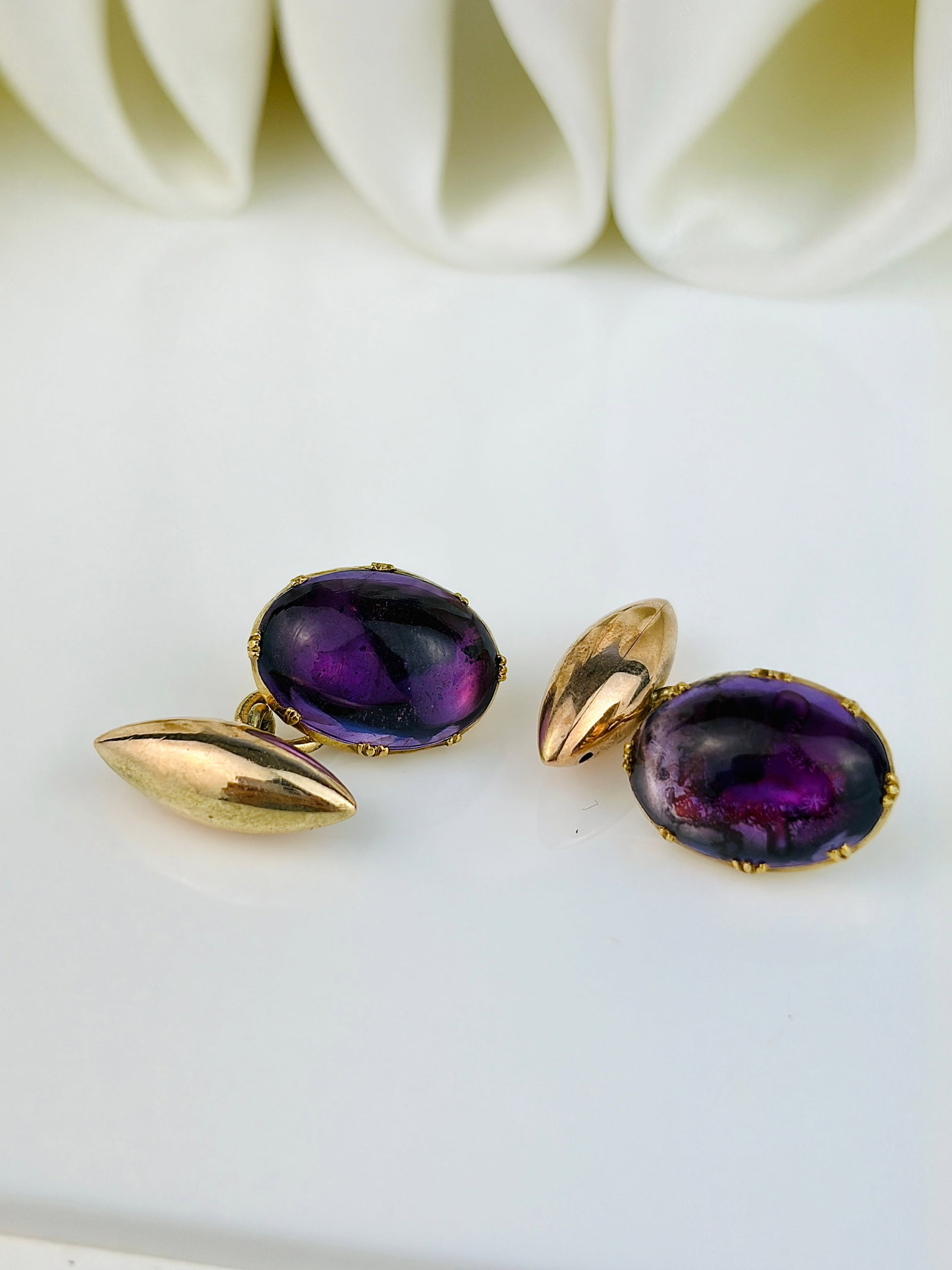 Antique Gold and Cabochon Amethyst Torpedo Cuff Links - 2