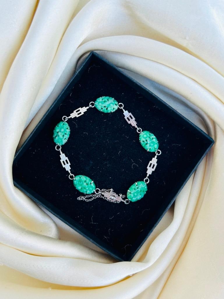 Wonderful Carved White Gold Bracelet - 2