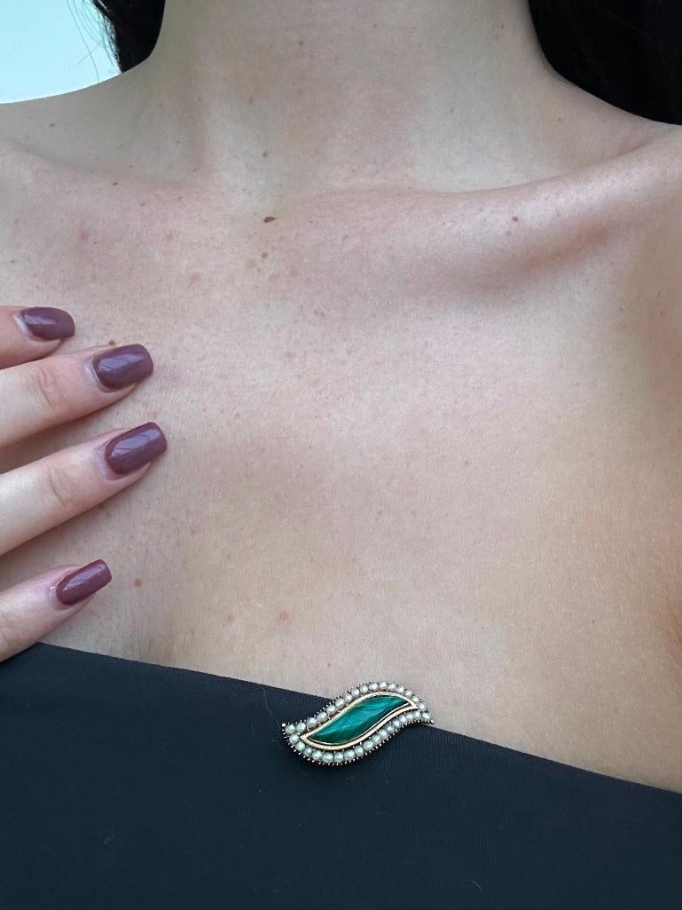 Antique Gold Pearl and Malachite Brooch with Inscriptions - 2