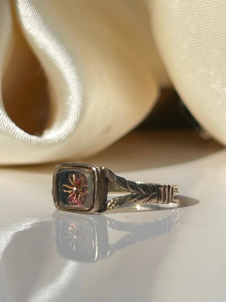 Sweet Georgian era gold flower locket ring and antique box - 6