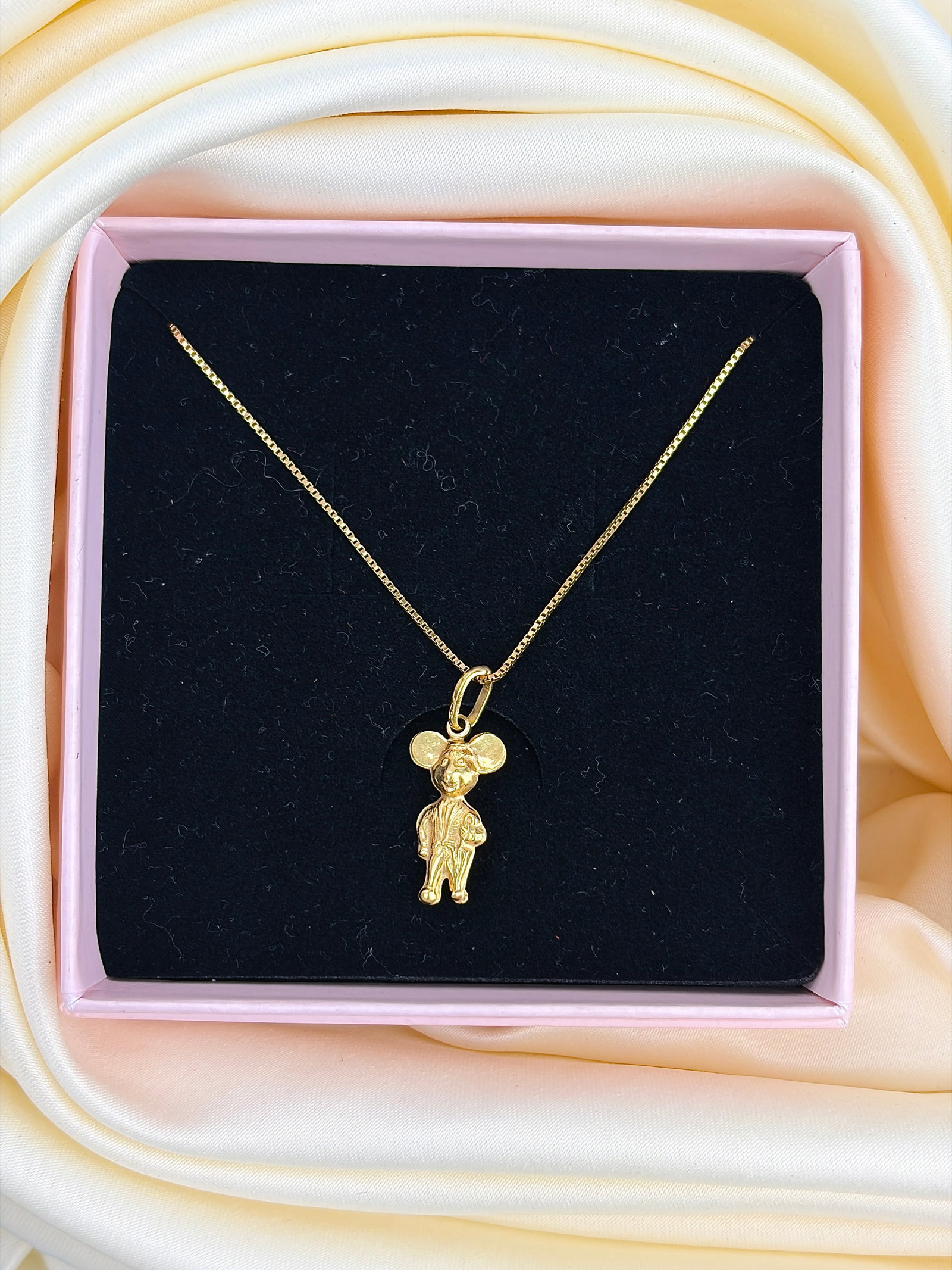 VINTAGE 22CT YELLOW GOLD MICKEY MOUSE PENDANT ON CHAIN - 6