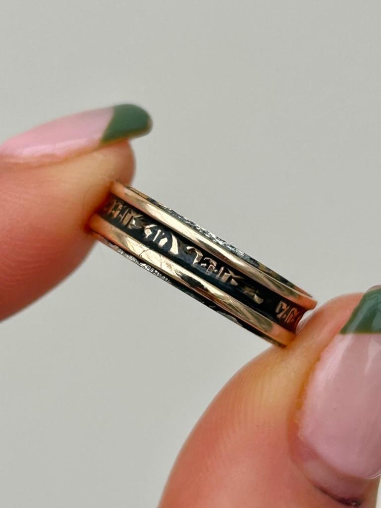 18ct Yellow Gold Black Mourning Band Ring (1 of 6)