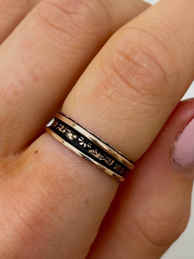 18ct Yellow Gold Black Mourning Band Ring - 2