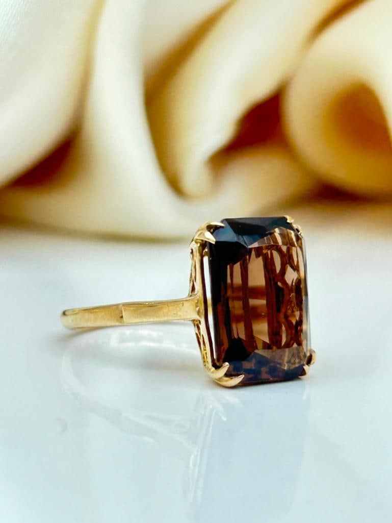 Vintage 9ct Gold Smokey Quartz Cocktail Ring - 6