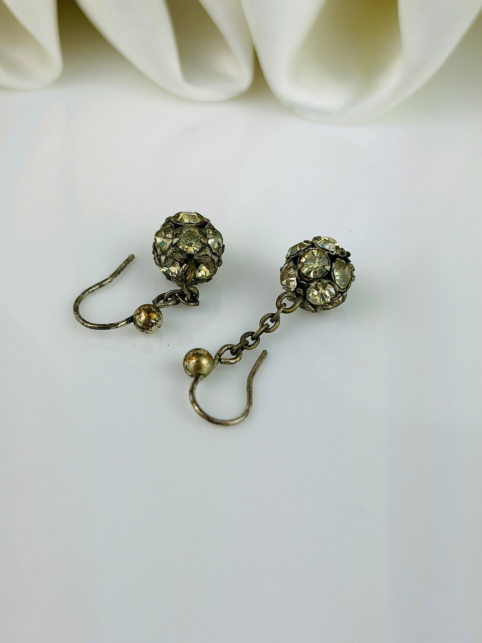 Paste Ball Earrings - 4