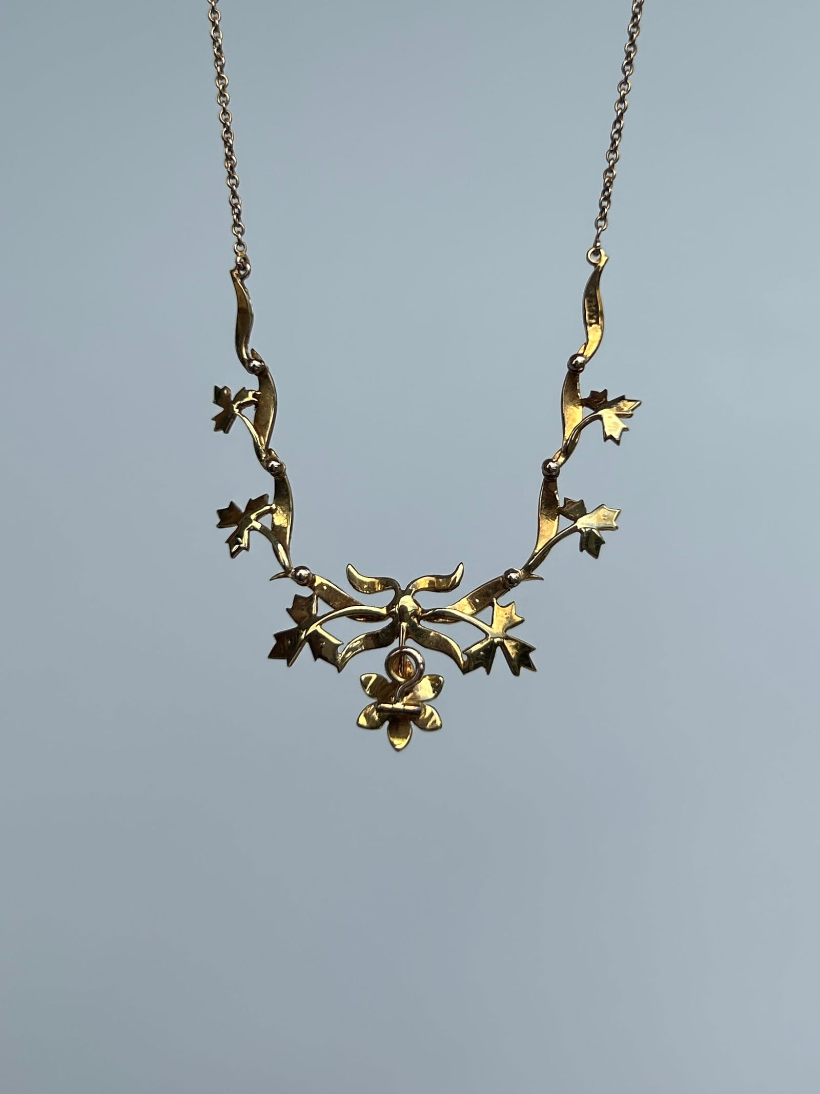 Antique Boxed 15ct Yellow Gold Pearl Flower Necklace - 3