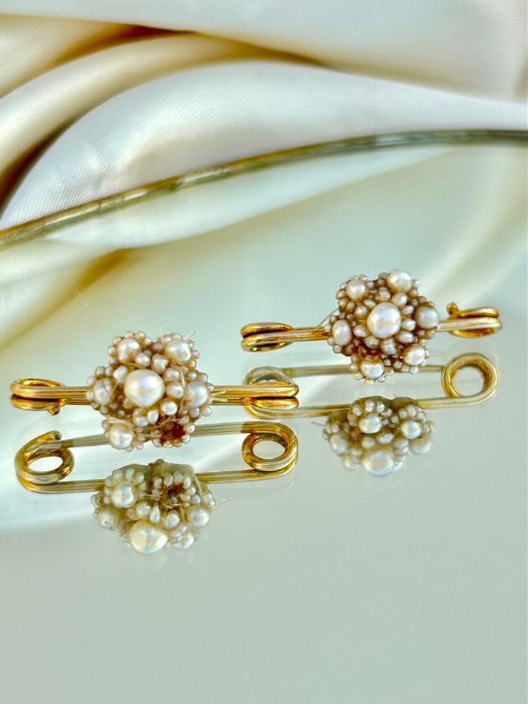 Set of Two Antique Pearl and Gold Safety Pin Brooches - 7
