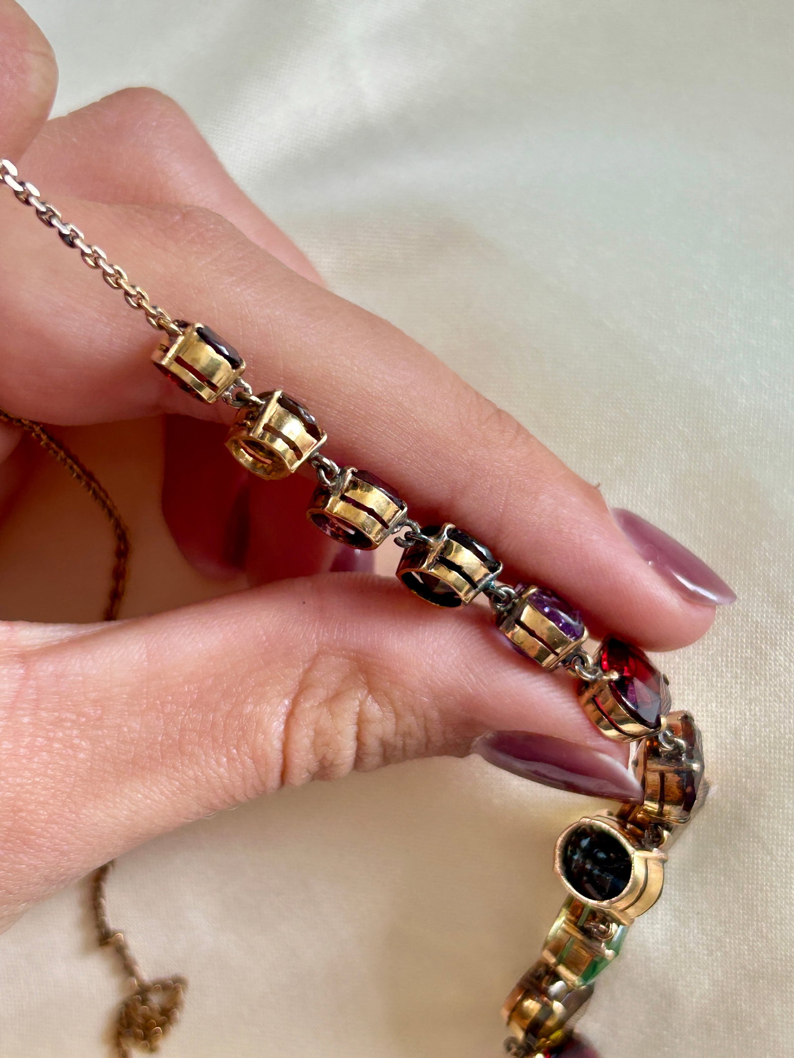 Antique C.1910 18ct Yellow Gold Multigem Necklace with Tourmaline, Iolite, Sapphire, Spinel, Quartz - 8