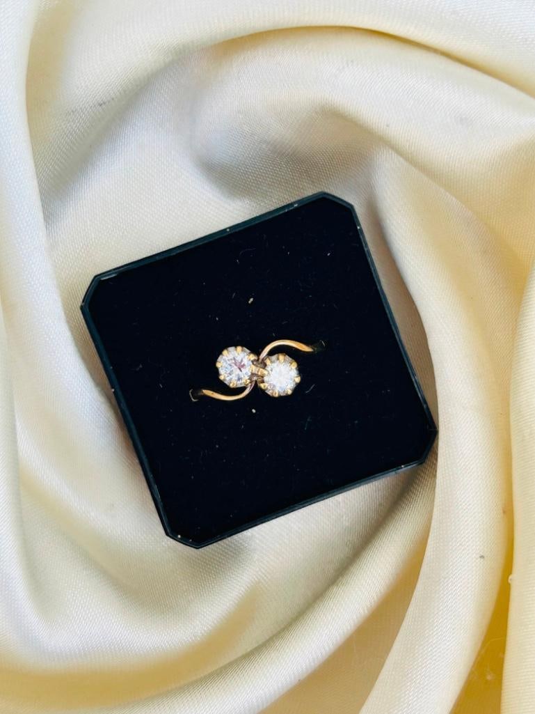 Sweet 18ct Yellow Gold Diamond Crossover Moi et Toi Ring - 4